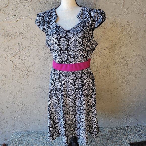 Yellow Star Dresses & Skirts - Yellow Star dress sz 2X